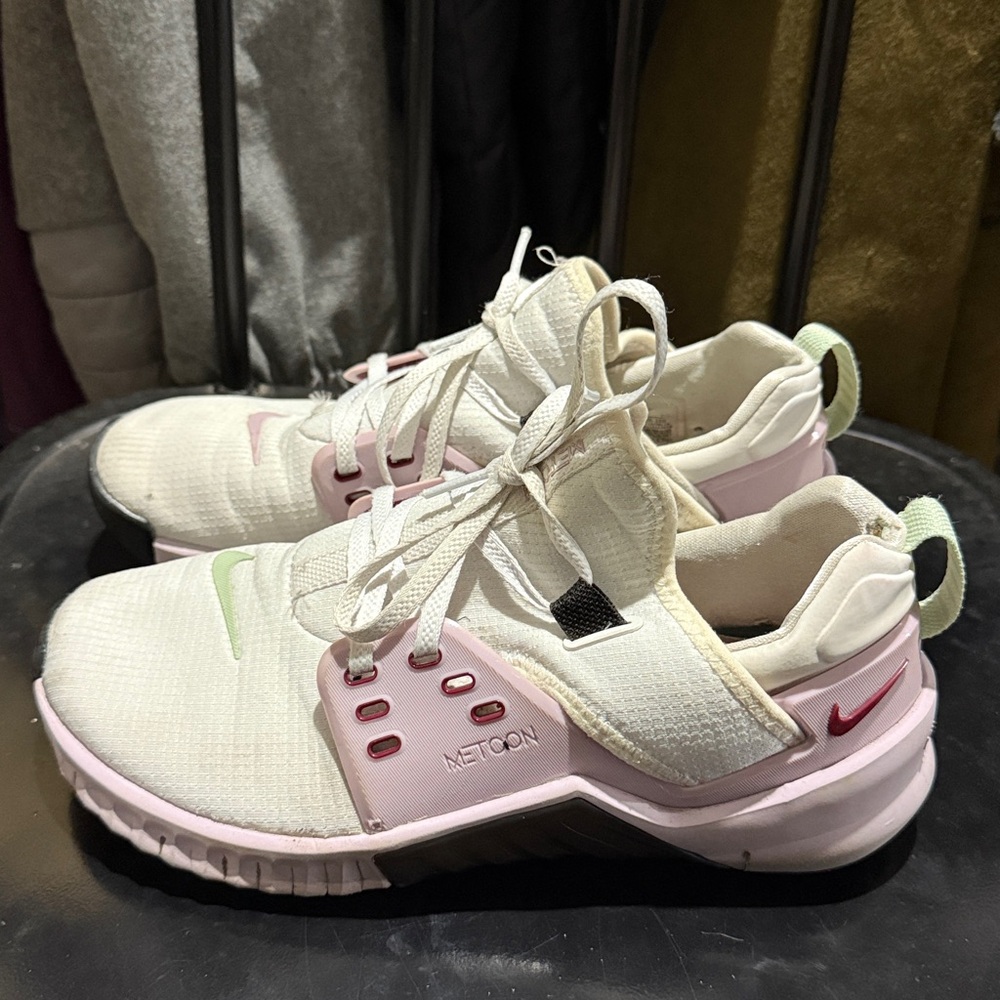 Nike Wmns Free Metcon 2 'White Iced Lilac' - Picture 4 of 7
